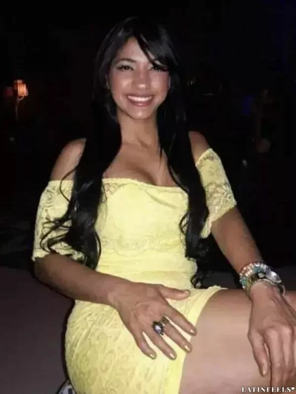 Viviana Profile image 3