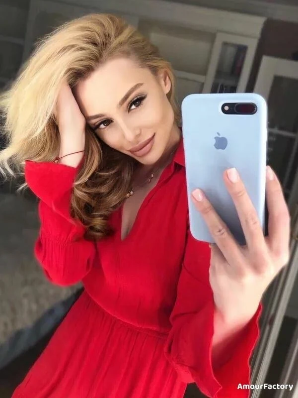 Galina Profile image 1