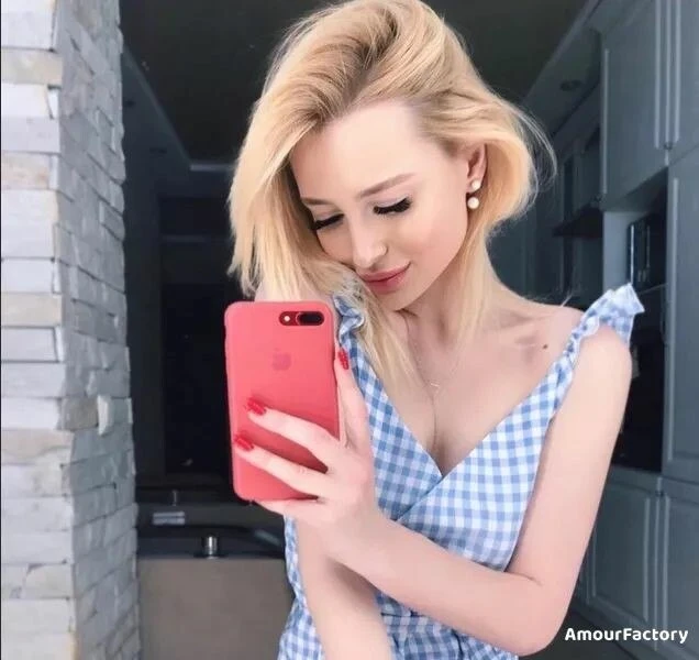 Galina Profile image 2