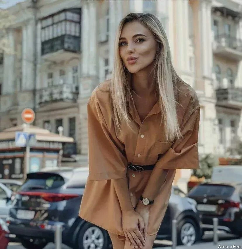Dina Ines Profile image 4